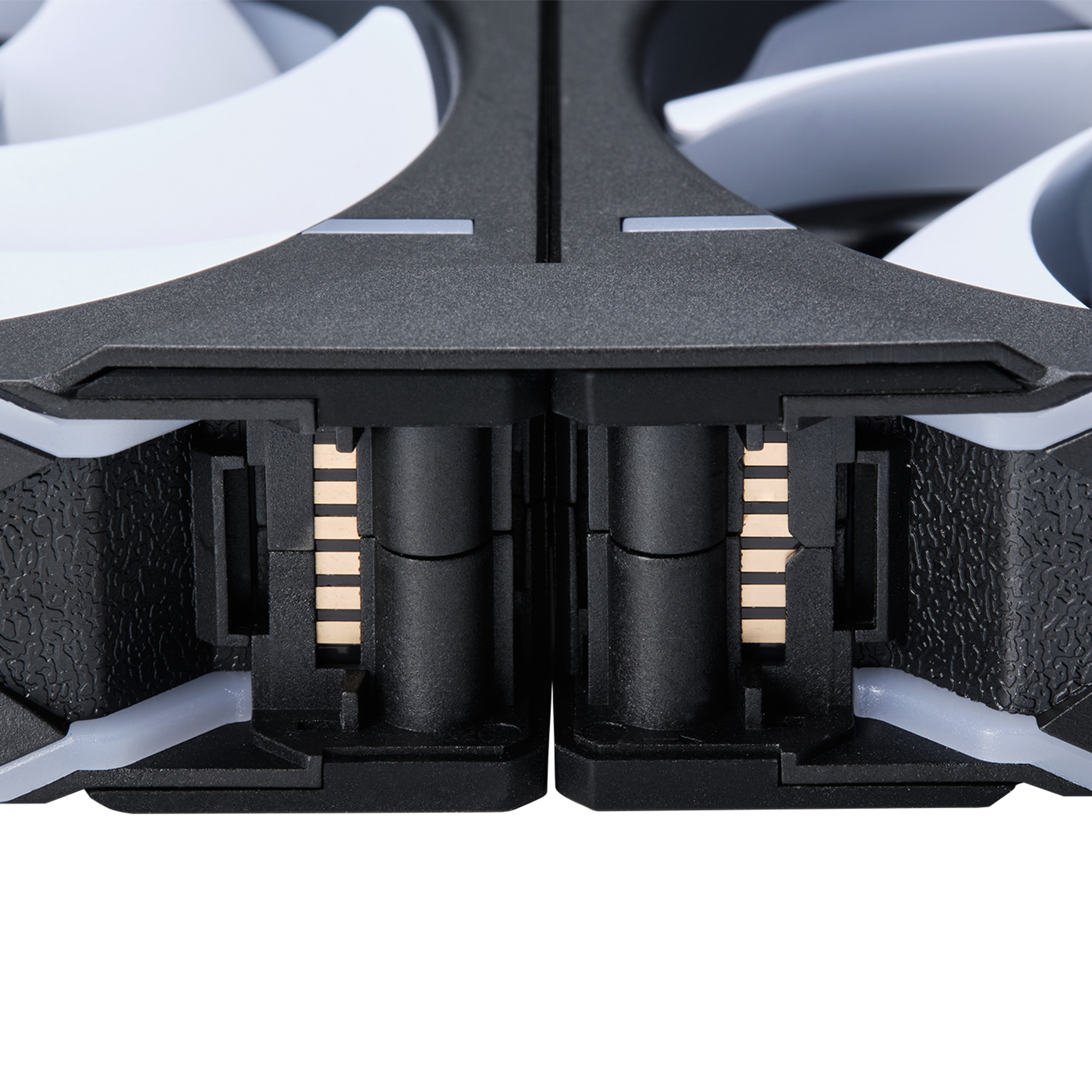 PHANTEKS D30 120MM PWM FAN REVERSED DRGB BLACK (3-PACK) thumbnail 9