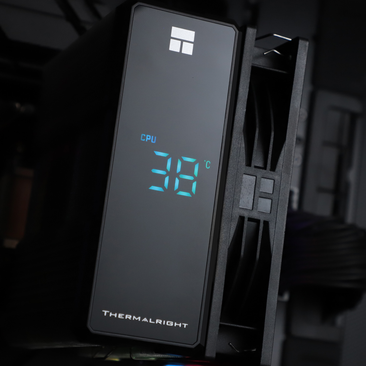 THERMALRIGHT ASSASSIN X 120 R DIGITAL MON 12CM PWM BK thumbnail 9
